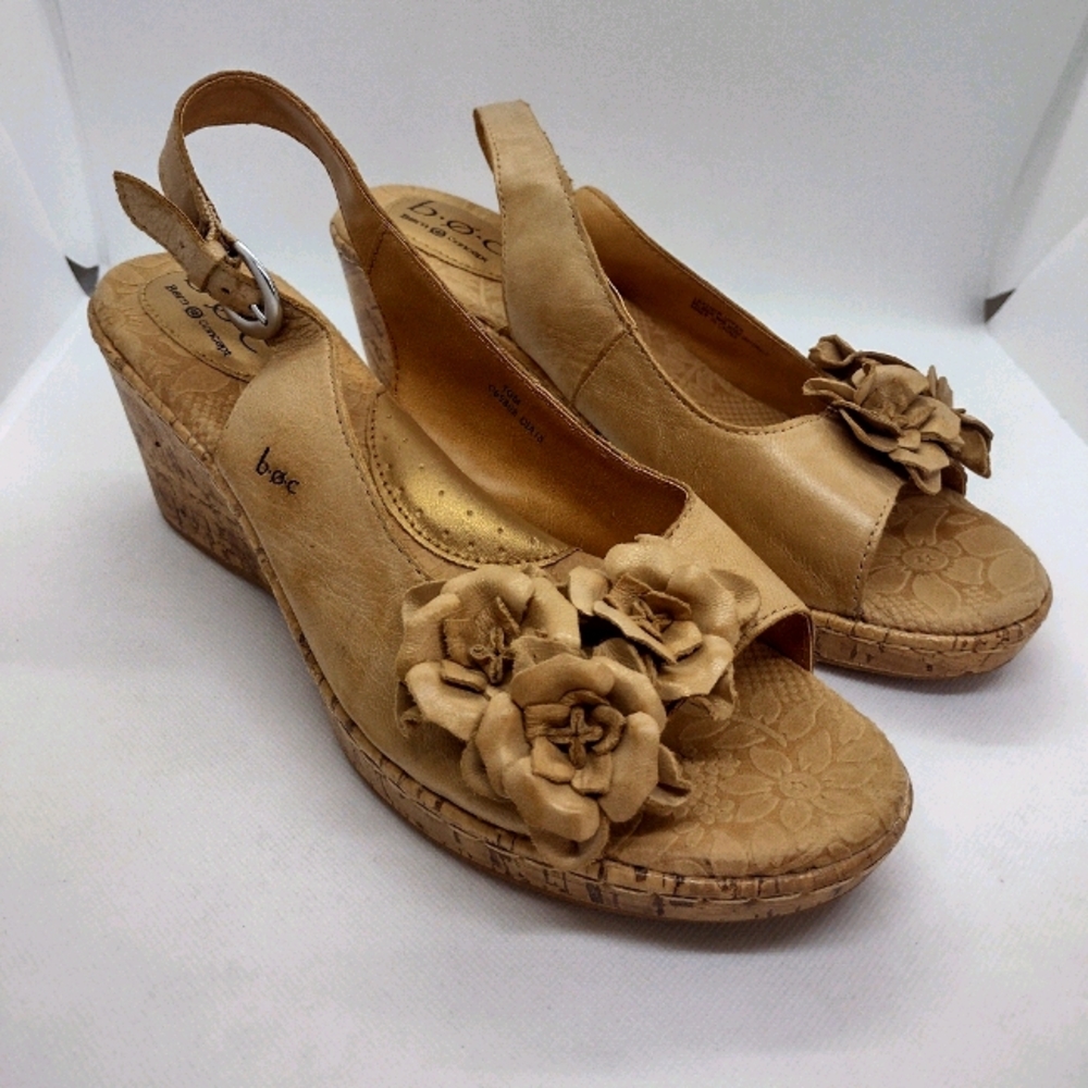 B.o.c sandals size 10